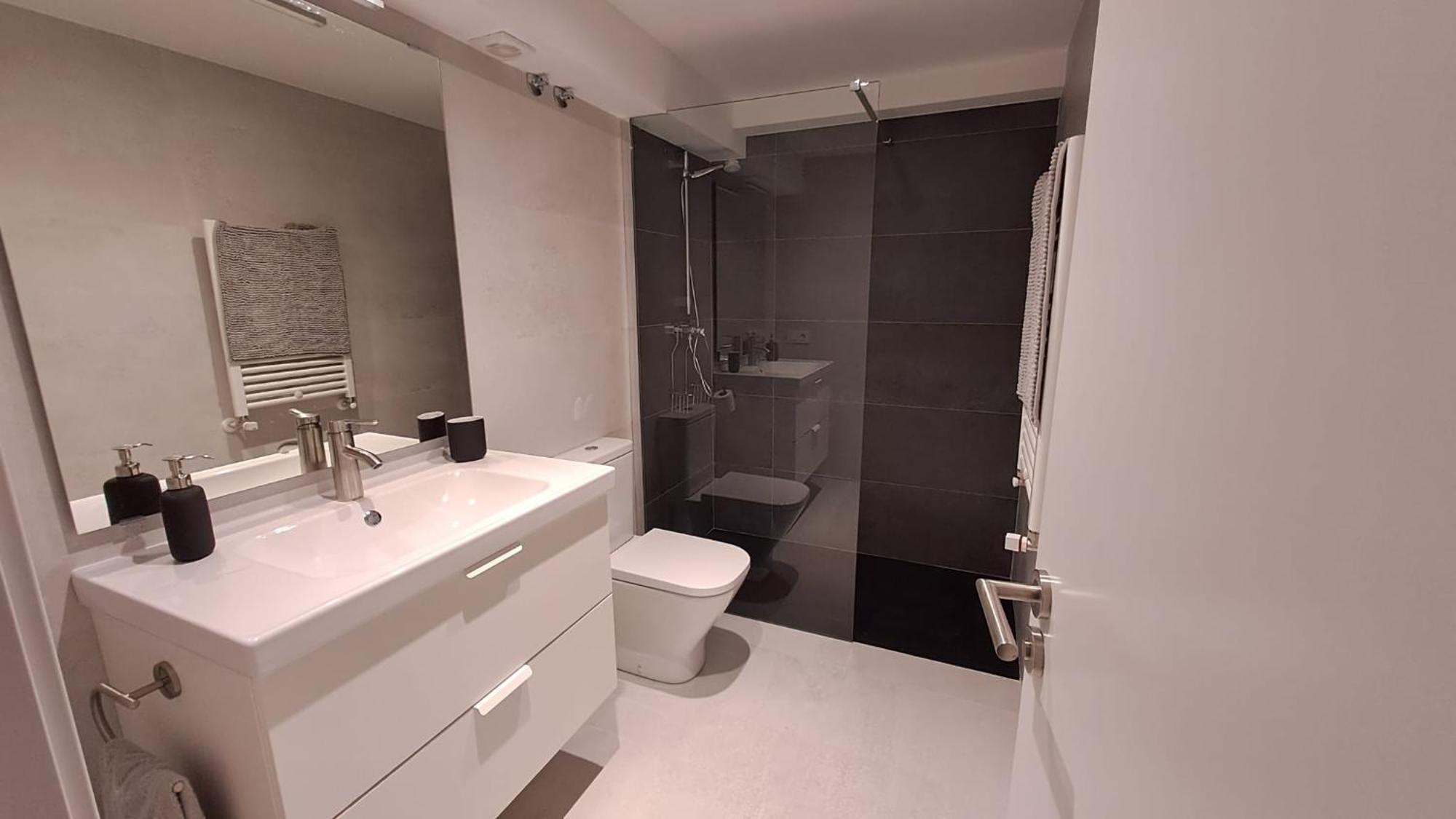 Sg Apartamentos, Silio 4B At 47-79 Валадоид Екстериор снимка