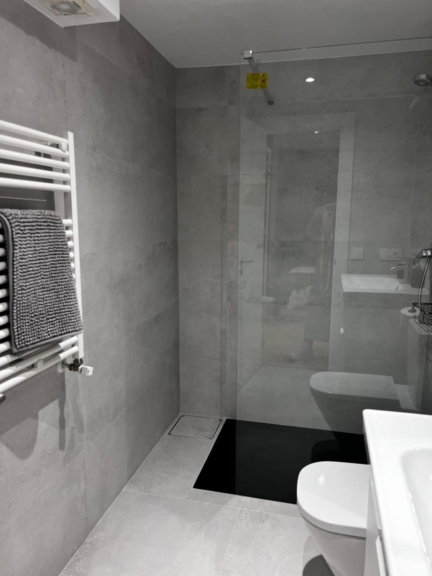 Sg Apartamentos, Silio 4B At 47-79 Валадоид Екстериор снимка