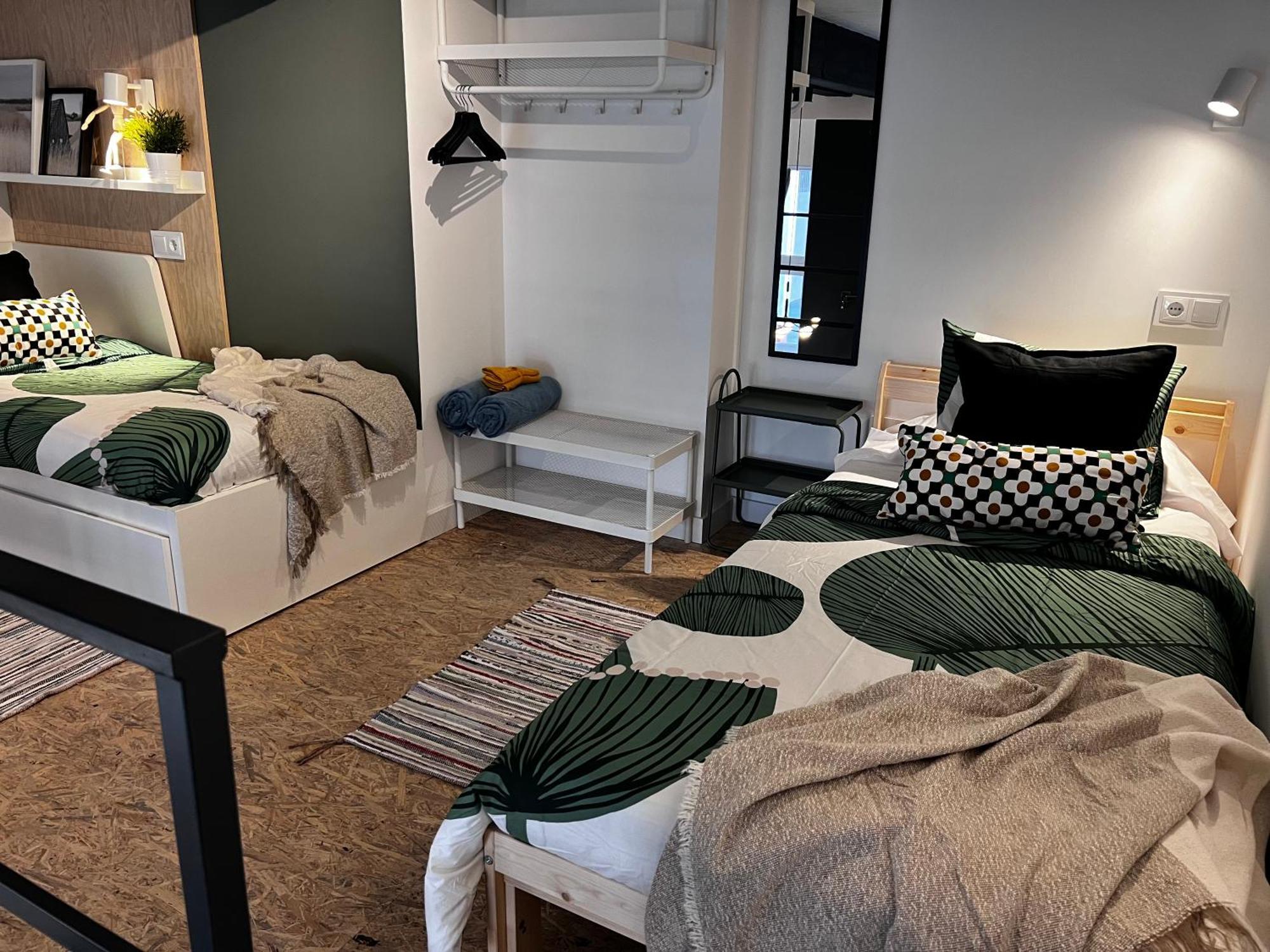 Sg Apartamentos, Silio 4B At 47-79 Валадоид Екстериор снимка